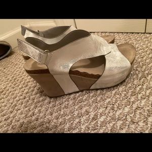 Nature Breeze silver wedges